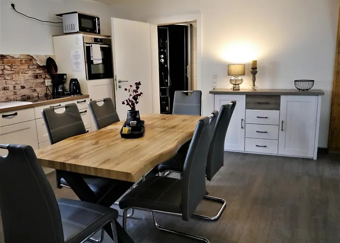 Fuchsbau Mit Dampfdusche #kamin#innenstadtnaehe#netflix Von Harztraveler *